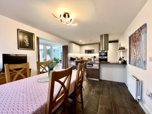 Dining Kitchen- click for photo gallery
